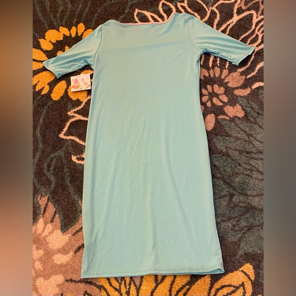CLOSET CLEAR OUT ON ALL LULAROE MAKE AN OFFER  BUNDLE NWT MEDIUM SUPER SOFT CUTE - Picture 13 of 17